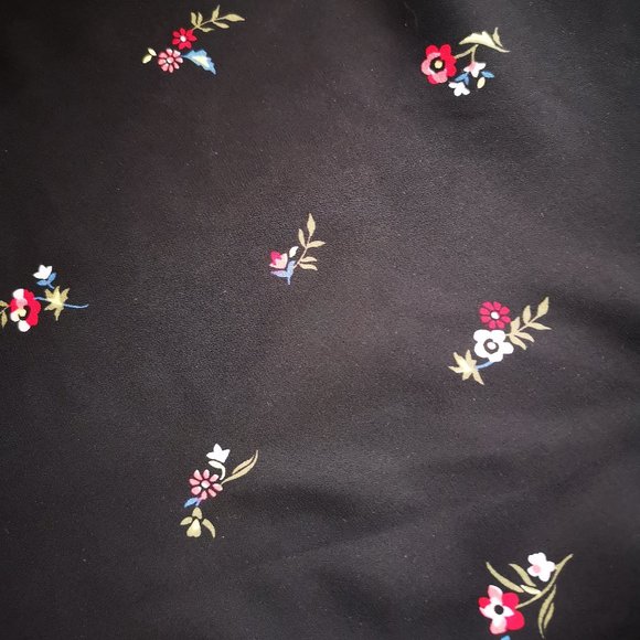 Floral Work Blouse - Picture 4 of 5